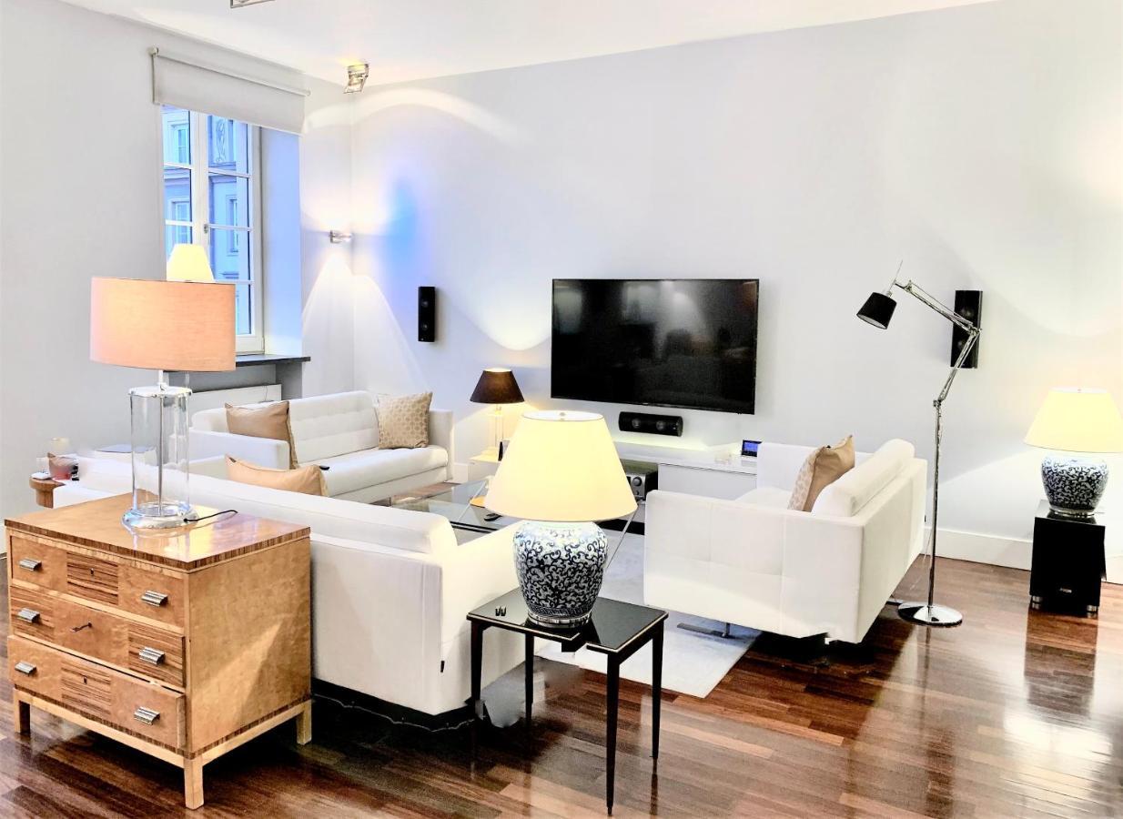 Luxury Apartments Mondrian Market Square III Warschau Buitenkant foto