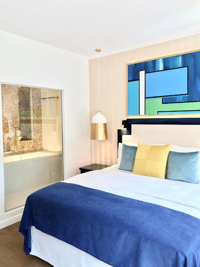 Luxury Apartments Mondrian Market Square III Warschau Buitenkant foto