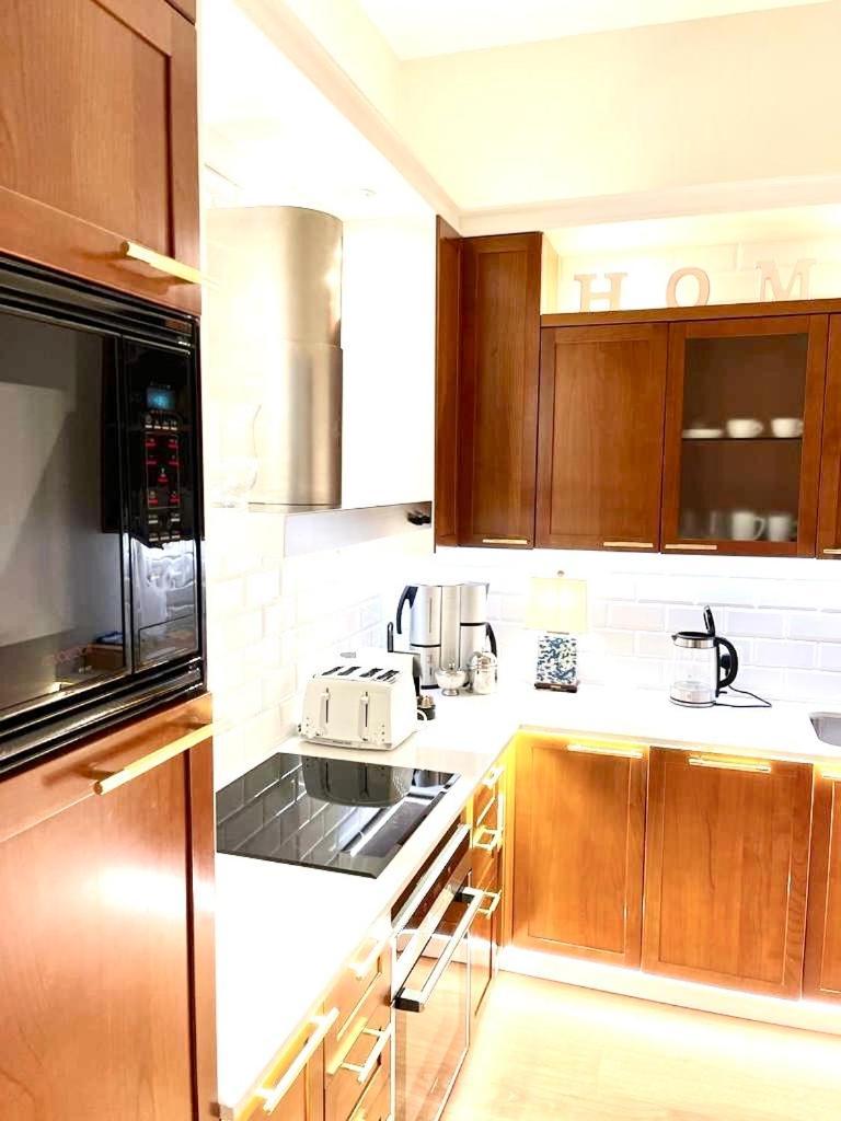 Luxury Apartments Mondrian Market Square III Warschau Kamer foto