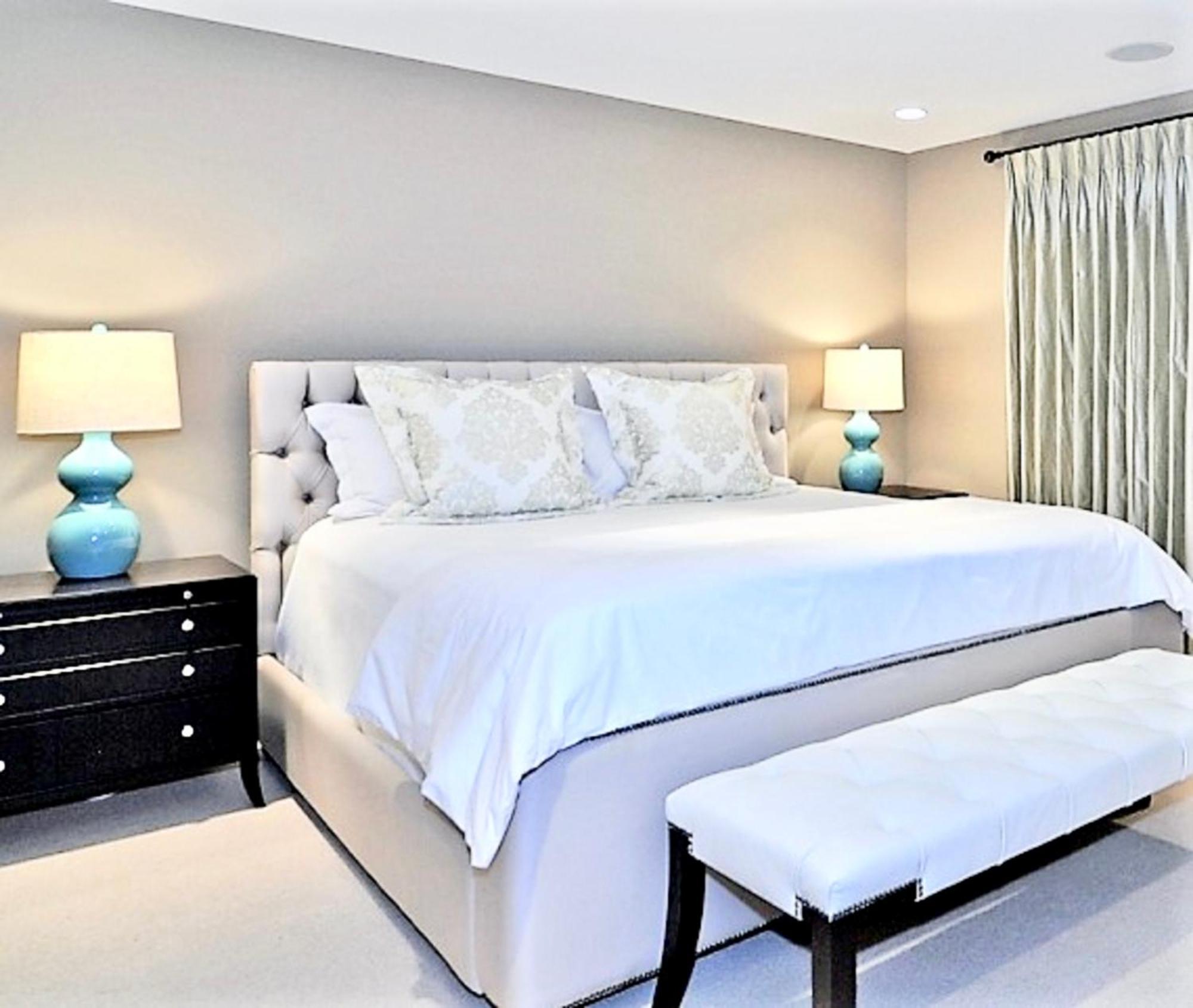Luxury Apartments Mondrian Market Square III Warschau Kamer foto