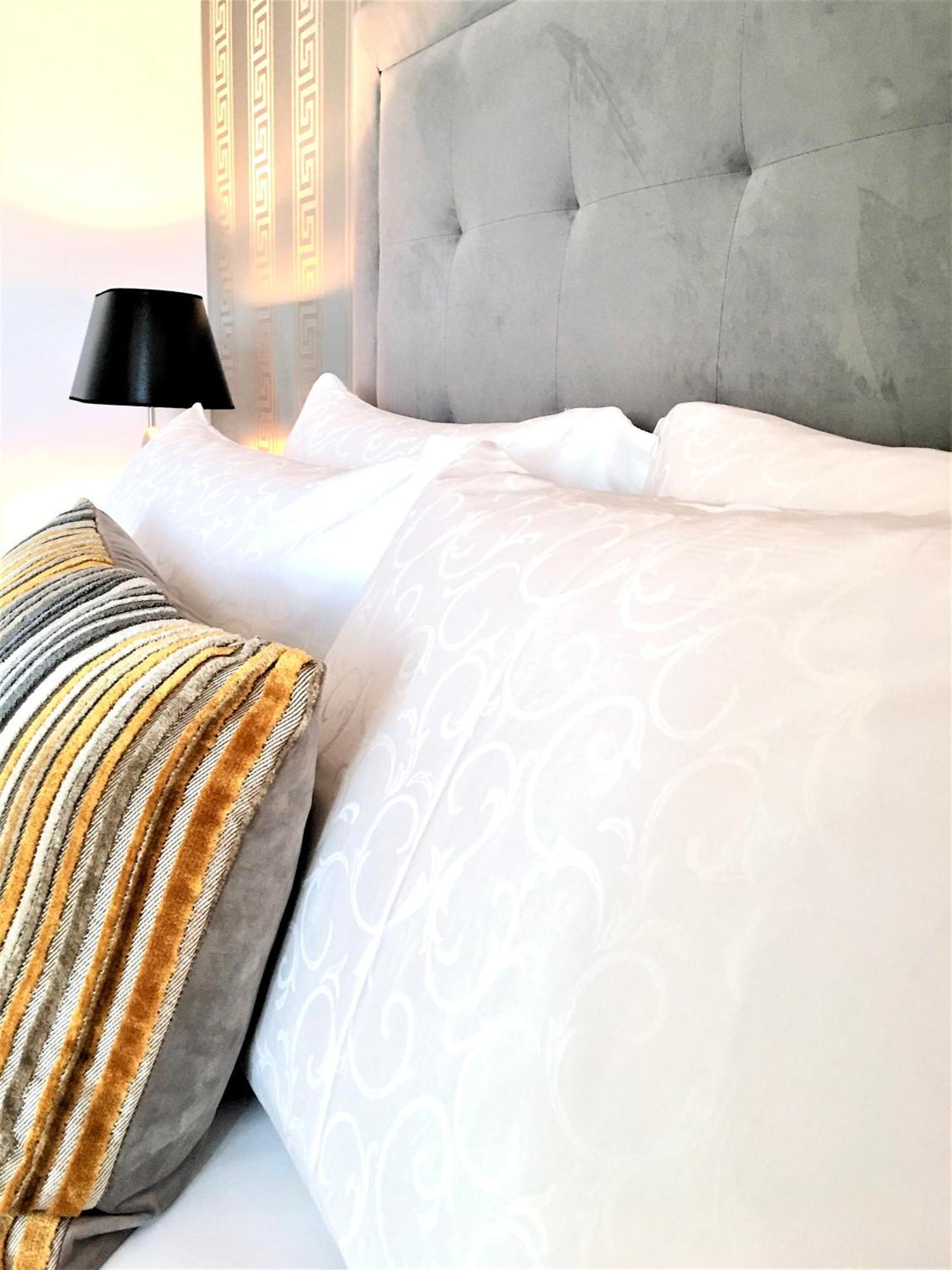 Luxury Apartments Mondrian Market Square III Warschau Kamer foto
