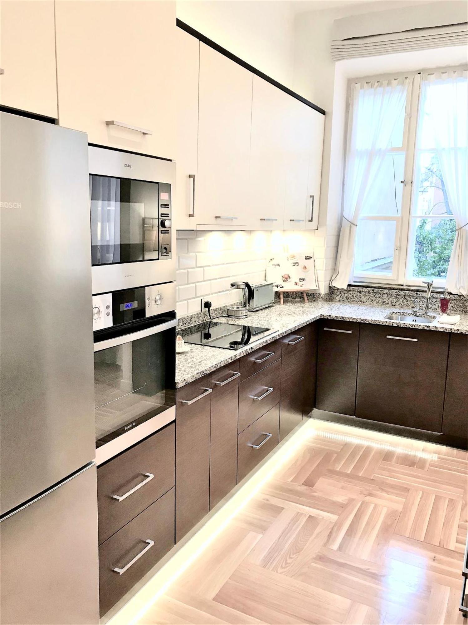 Luxury Apartments Mondrian Market Square III Warschau Kamer foto